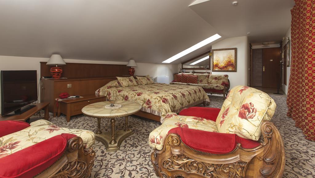 Pazaislis Park Hotel كاوناس المظهر الخارجي الصورة