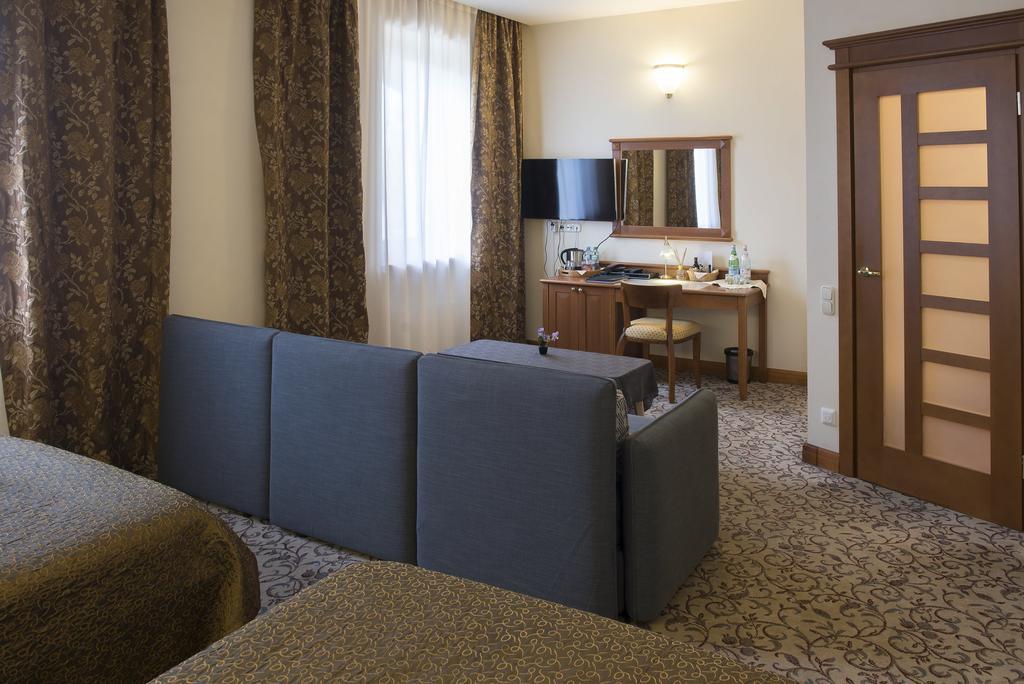 Pazaislis Park Hotel كاوناس المظهر الخارجي الصورة