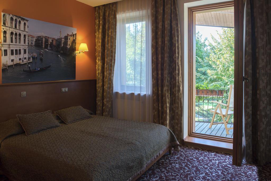 Pazaislis Park Hotel كاوناس المظهر الخارجي الصورة