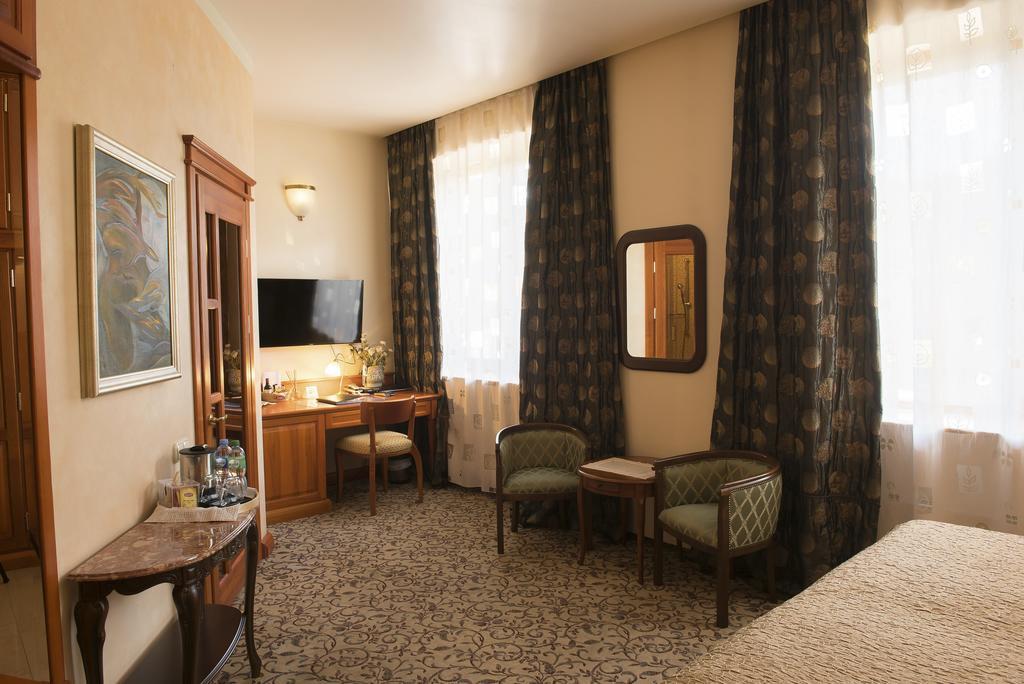 Pazaislis Park Hotel كاوناس المظهر الخارجي الصورة
